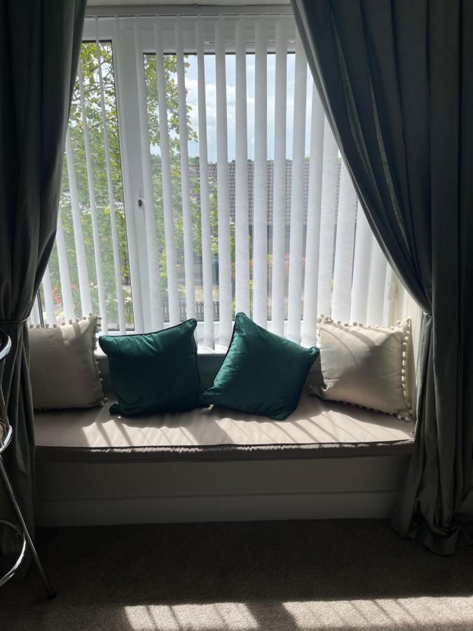 The Nest, Livingston公寓 外观 照片